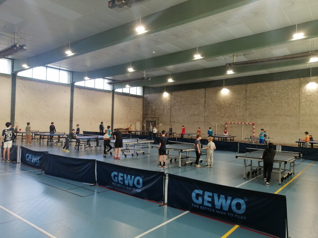 Stagiaires du stage multisports au gymnase